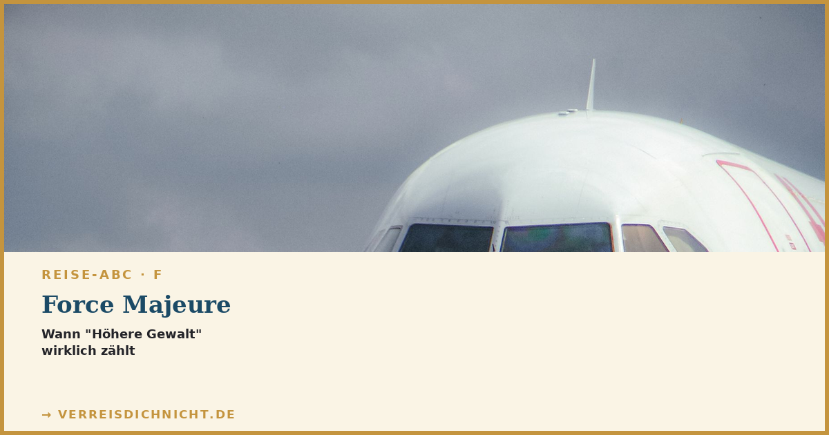 Force Majeure Fluggastrechte – Flugzeug vor dunklem Gewitterhimmel